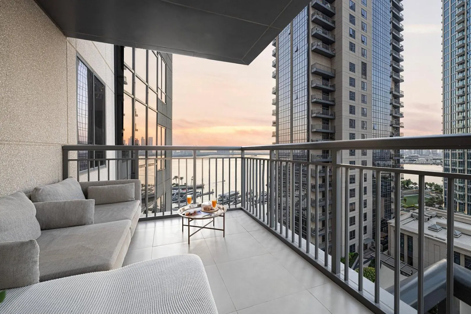 Luxe | Elegant 2Br | Harbour View | Stylish & Cozy Apartment Dubai United Arab Emirates